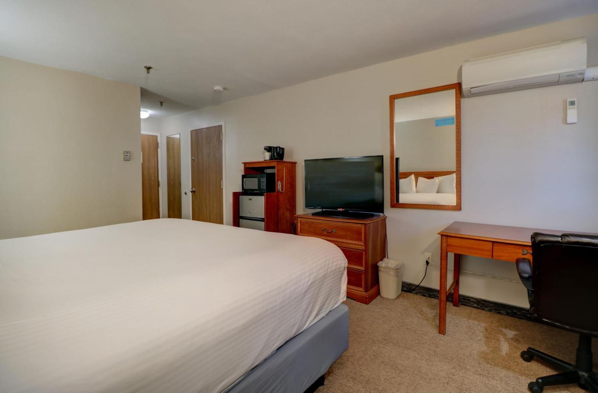 Anchorage Inn And Suites Портсмут Екстериор снимка